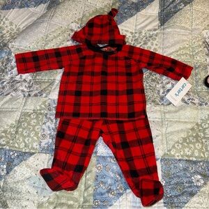 Carter’s Baby Boys Size 3 months New NWT 3 Pc Christmas Outfit Hat Shirt Pants